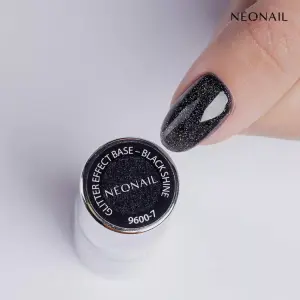baza-hybrydowa-glitter-effect-base-black-shine-7.webp
