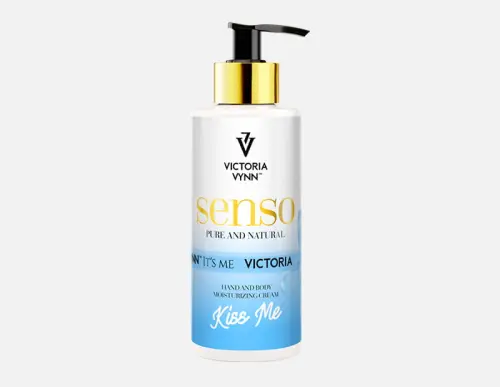 product561.jpg  Victoria Vynn Nawilżający Krem Do Dłoni I Ciała Senso Kiss Me 250 ml 