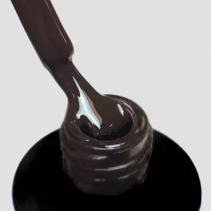 Lakier-hybrydowy-NR7.webp